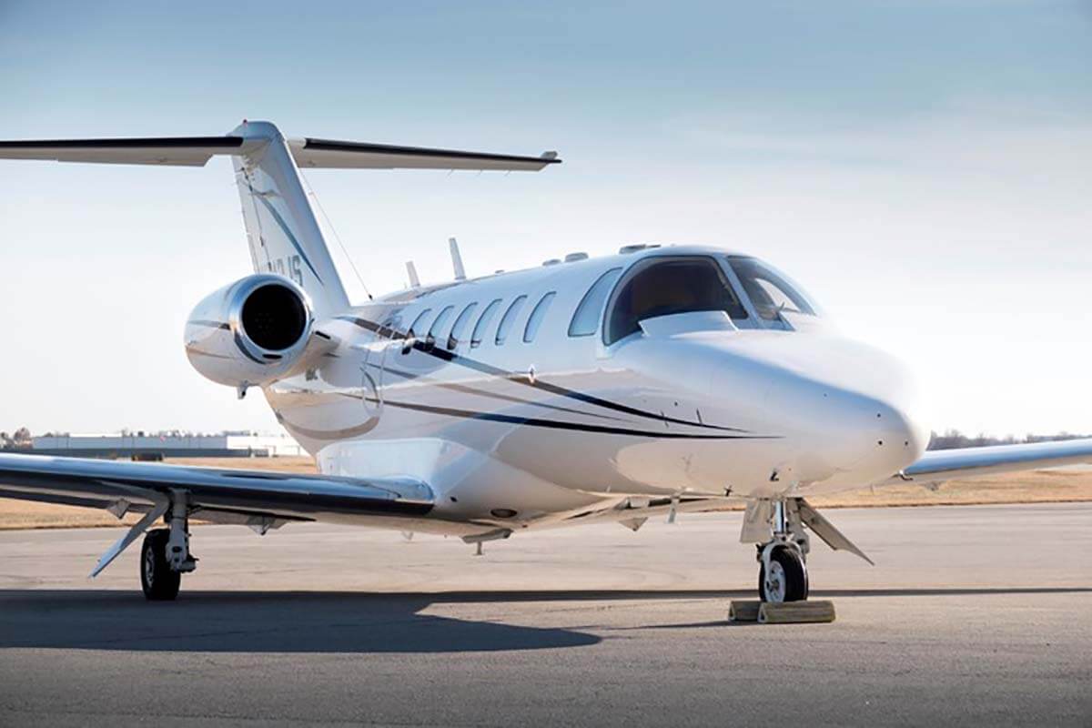 Citation jet 2 on the tarmac