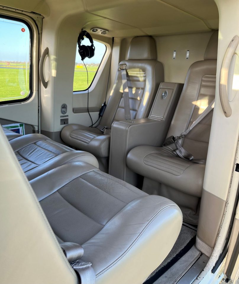 Ec135 cabin